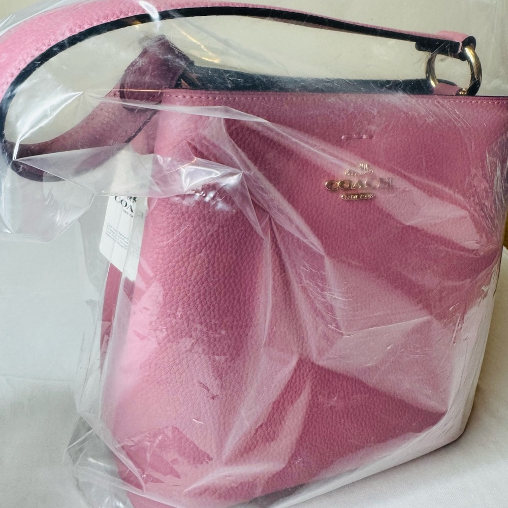 COACH Mollie Bucket bag Pink NWT - Picture 13 of 13